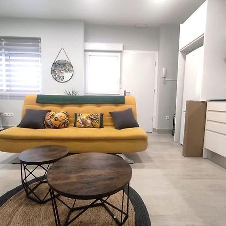 Comfortable Studio In Barrio Salamanca - Bejar Madrid Bagian luar foto
