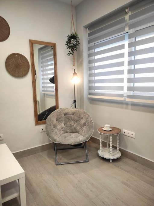 Comfortable Studio In Barrio Salamanca - Bejar Madrid Bagian luar foto