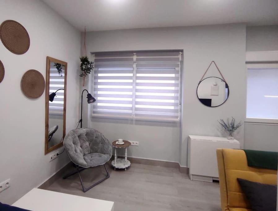 Comfortable Studio In Barrio Salamanca - Bejar Madrid Bagian luar foto
